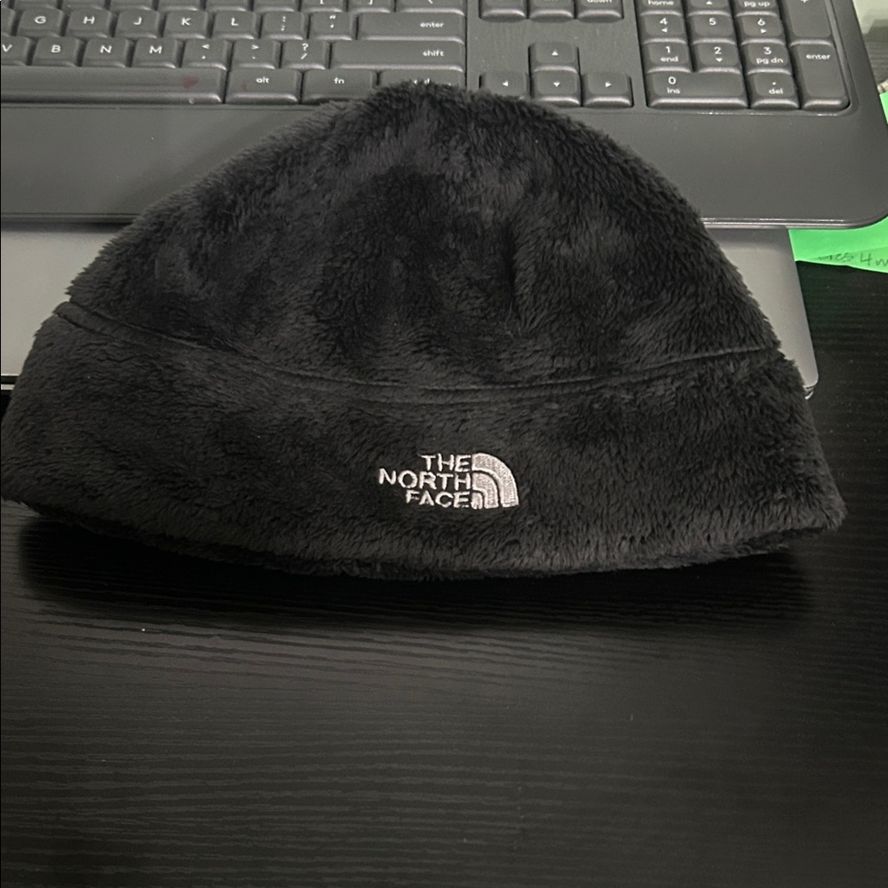 The North Face Black Fleece Hat - Picture 1 of 4